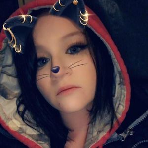 Meet your Posher, Felicia